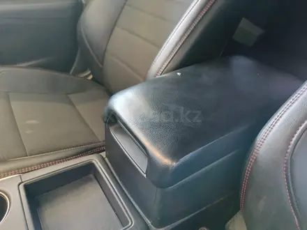 Toyota Camry 2016 года за 6 020 800 тг. в Шымкент – фото 13