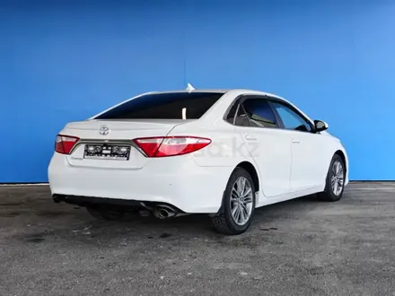 Toyota Camry 2016 года за 6 020 800 тг. в Шымкент – фото 3