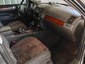 Volkswagen Touareg 2004 года за 6 000 000 тг. в Алматы – фото 4