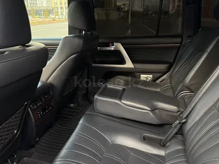 Toyota Land Cruiser 2018 года за 38 500 000 тг. в Алматы – фото 4