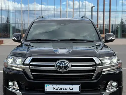 Toyota Land Cruiser 2018 года за 38 500 000 тг. в Алматы – фото 2