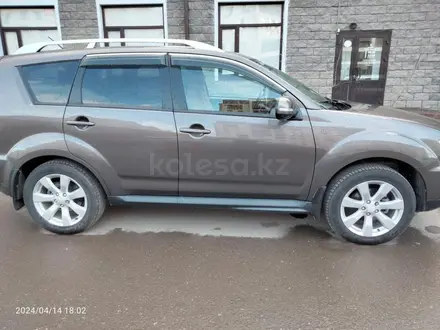 Mitsubishi Outlander 2010 года за 6 500 000 тг. в Астана – фото 8