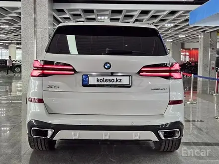 BMW X5 2023 года за 56 500 000 тг. в Алматы – фото 2