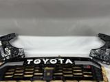 Решетка радиатора Toyota за 150 000 тг. в Алматы