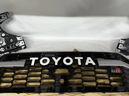 Решетка радиатора Toyota за 150 000 тг. в Алматы – фото 6