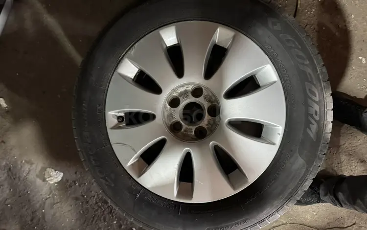 Колеса в сборе, резина 215/65R16 за 80 000 тг. в Костанай