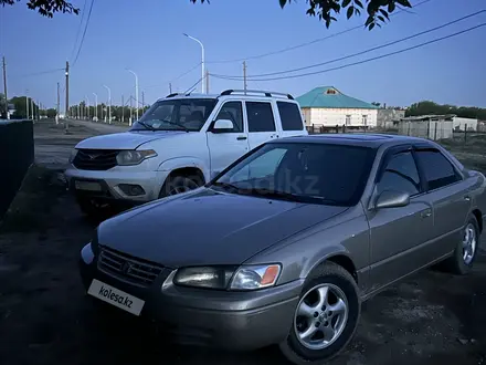 Toyota Camry 1999 года за 2 800 000 тг. в Кызылорда – фото 2