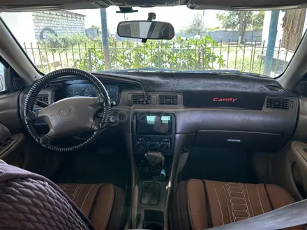 Toyota Camry 1999 года за 2 800 000 тг. в Кызылорда – фото 11