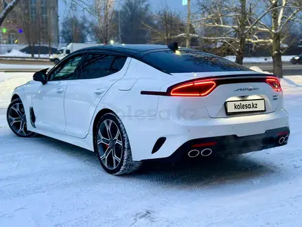 Kia Stinger 2020 года за 19 000 000 тг. в Семей – фото 3
