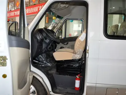 Iveco  продам микроавтобус iveco Daily 2018 года в Алматы – фото 17