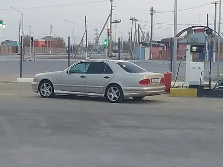 Mercedes-Benz E 230 1997 года за 2 300 000 тг. в Кызылорда – фото 5