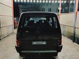 Volkswagen Caravelle 1993 годаүшін3 200 000 тг. в Шу – фото 2