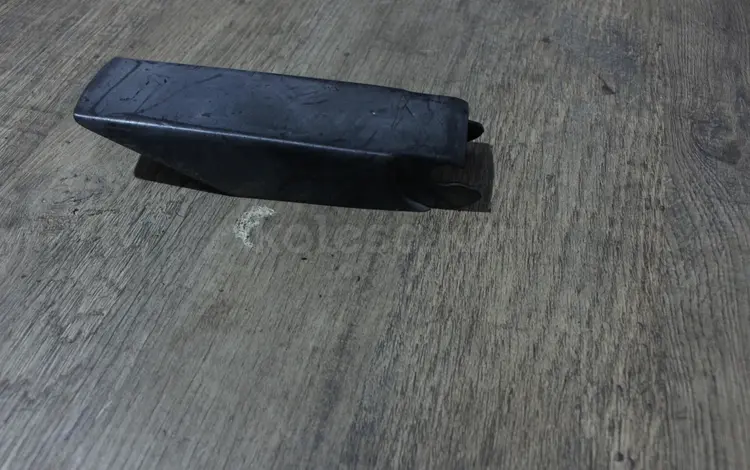 Крышка на дворник Мерседес 124 за 10 000 тг. в Караганда