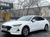 Hyundai Sonata 2023 годаүшін11 600 000 тг. в Алматы – фото 2