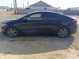 Hyundai Elantra 2016 годаүшін6 200 000 тг. в Актобе – фото 3