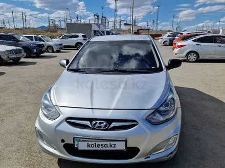 Hyundai Solaris 2011 года за 3 000 000 тг. в Сатпаев – фото 2