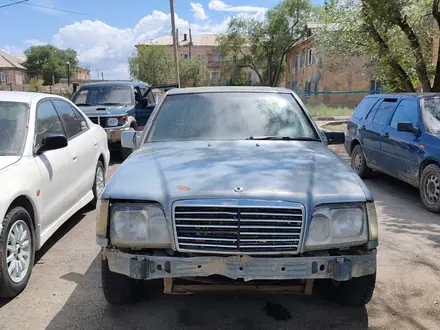 Mercedes-Benz E 200 1991 года за 650 000 тг. в Сатпаев