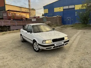 Audi 80