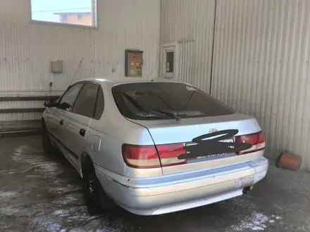 Toyota Carina E 1998 года за 2 000 000 тг. в Атырау – фото 3