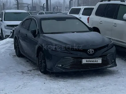 Toyota Camry 2020 года за 13 500 000 тг. в Астана – фото 8