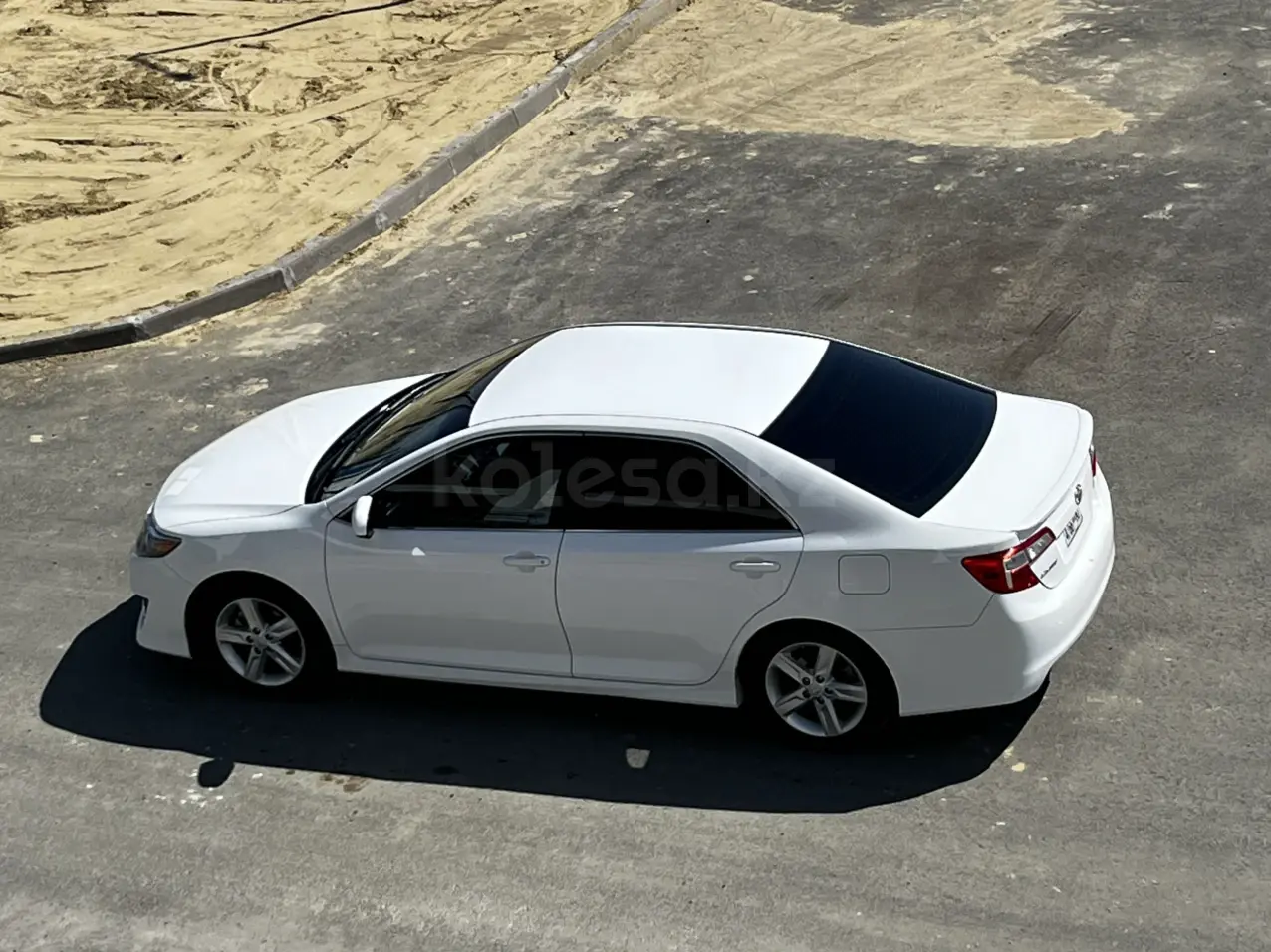Toyota Camry, 2014