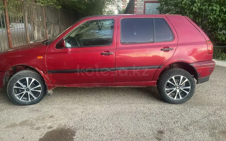 Volkswagen Golf 1993 года за 550 000 тг. в Уральск
