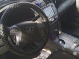 Toyota Camry 2010 года за 8 300 000 тг. в Жетысай – фото 4