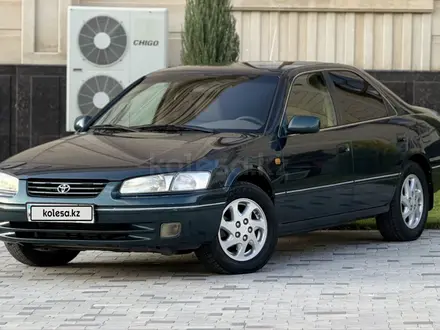 Toyota Camry 1999 года за 3 950 000 тг. в Шымкент