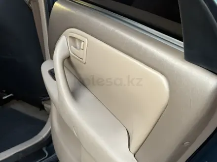 Toyota Camry 1999 года за 3 950 000 тг. в Шымкент – фото 24
