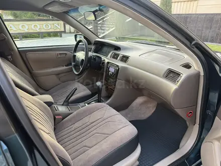 Toyota Camry 1999 года за 3 950 000 тг. в Шымкент – фото 26