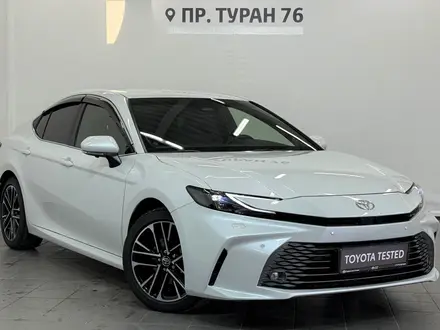 Toyota Camry Luxe 2025 года за 21 490 000 тг. в Астана – фото 20