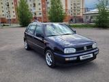 Volkswagen Golf 1995 года за 2 950 000 тг. в Алматы – фото 2