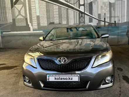 Toyota Camry 2011 года за 6 800 000 тг. в Семей – фото 5