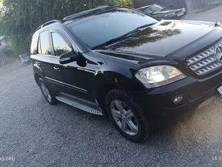 Mercedes-Benz ML 320