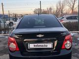 Chevrolet Aveo 2014 годаfor3 250 000 тг. в Алматы