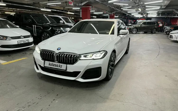 BMW 5 серия 2022 года за 27 000 000 тг. в Алматы