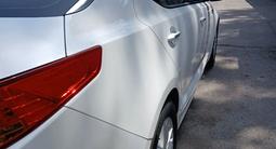 Kia K5 2011 года за 7 650 000 тг. в Алматы – фото 4