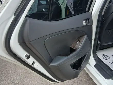 Kia K5 2011 года за 7 650 000 тг. в Алматы – фото 27