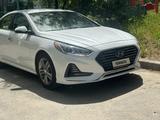 Hyundai Sonata 2017 года за 4 850 000 тг. в Шымкент – фото 2