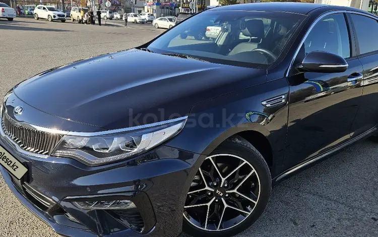 Kia K5 2019 года за 9 650 000 тг. в Алматы