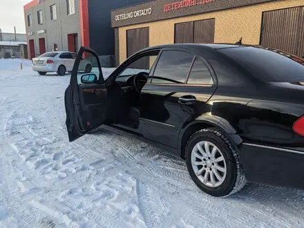 Mercedes-Benz E 240 2005 года за 5 200 000 тг. в Астана – фото 4