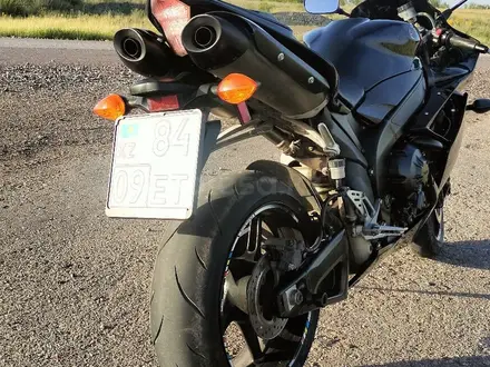 Yamaha  YZF-R1 2008 года за 2 000 000 тг. в Астана – фото 2
