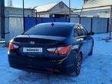 Hyundai Sonata 2012 годаfor4 700 000 тг. в Актобе – фото 4