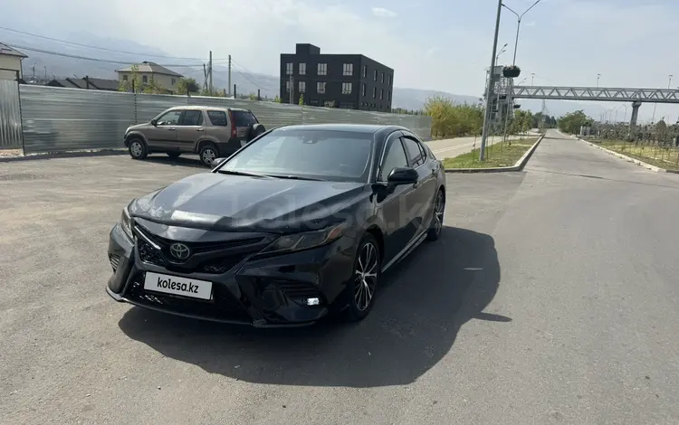 Toyota Camry 2018 годаүшін11 300 000 тг. в Алматы