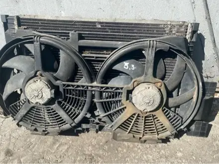 Радиатор охлаждения комплект в сборе на Крайслер за 45 000 тг. в Алматы – фото 2