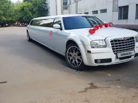 Chrysler 300C 2007 года за 4 000 000 тг. в Кокшетау – фото 2