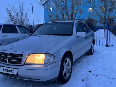 Mercedes-Benz C 180 1995 года за 2 500 000 тг. в Семей – фото 11