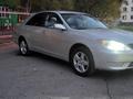 Toyota Camry 2005 годаүшін5 100 000 тг. в Атырау – фото 2