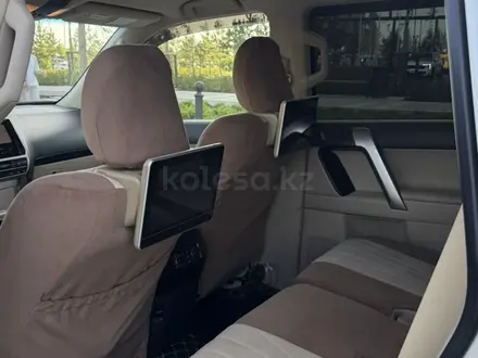 Toyota Land Cruiser Prado 2022 года за 36 500 000 тг. в Астана – фото 18