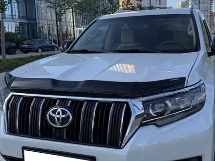 Toyota Land Cruiser Prado 2022 года за 36 500 000 тг. в Астана
